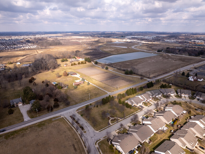 12198 E 136th St, Noblesville, IN for sale - Aerial - Image 2 of 19