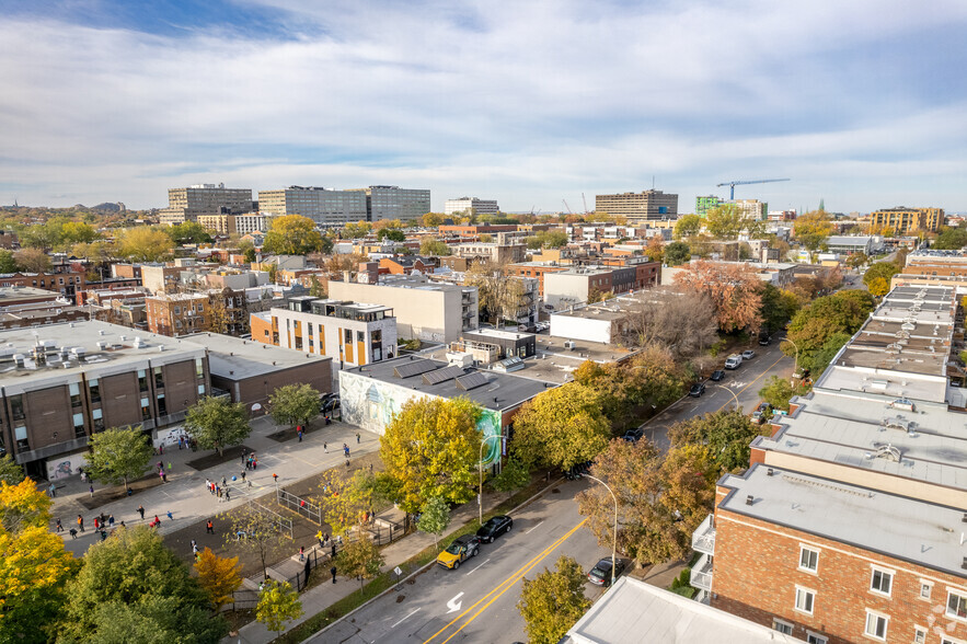 5140 Rue Saint-Hubert, Montréal, QC for sale - Aerial - Image 2 of 5