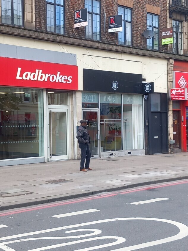 400-402 Brixton Rd, London for sale Primary Photo- Image 1 of 1