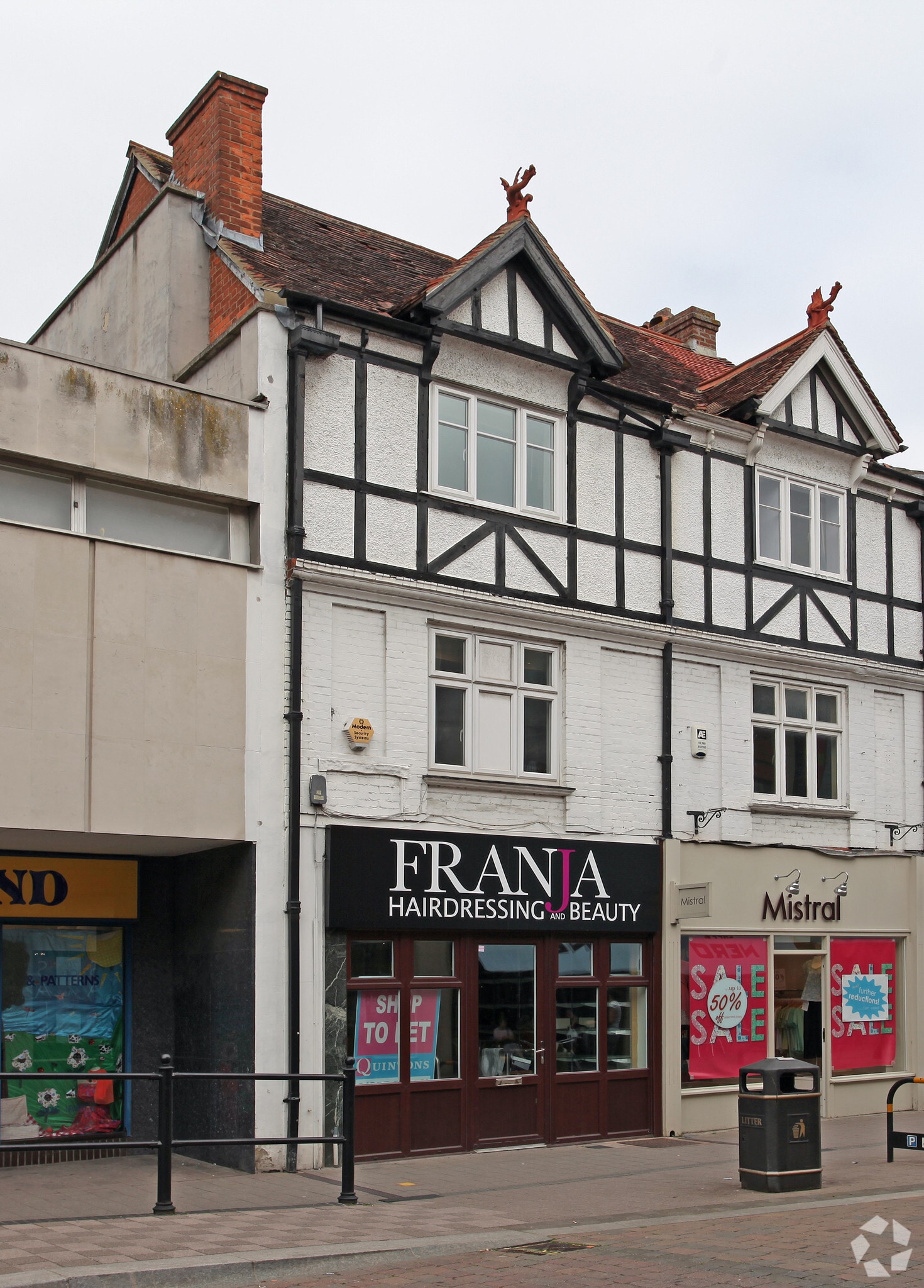 10 Bartholomew St, Newbury for sale Primary Photo- Image 1 of 1