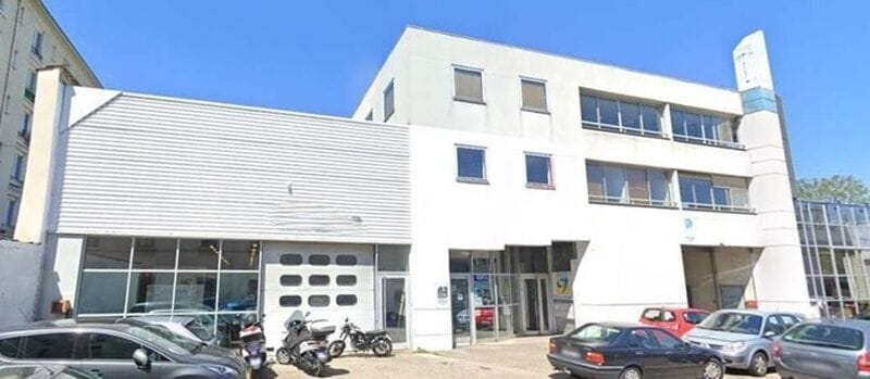 Light Industrial in Lyon for sale Building Photo- Image 1 of 12