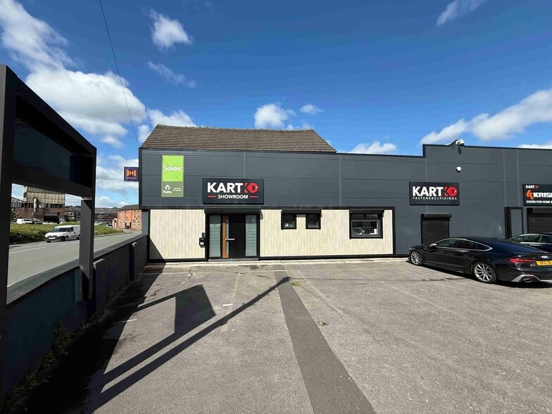 Unit 1 Britannia Business Park, North Rd, Stoke On Trent for sale - Building Photo - Image 3 of 10