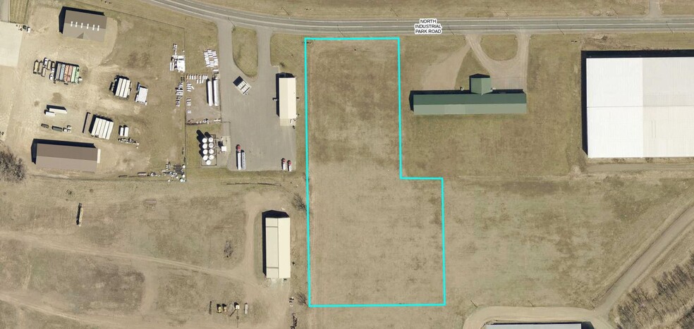 Industrial Rd N, Mora, MN for sale - Building Photo - Image 1 of 2