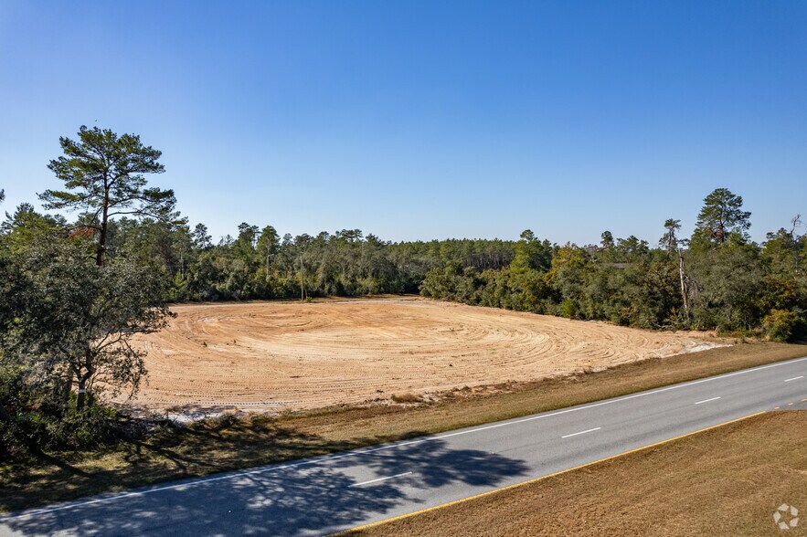 216 Marian Oaks, Ocala, FL for sale - Building Photo - Image 2 of 14