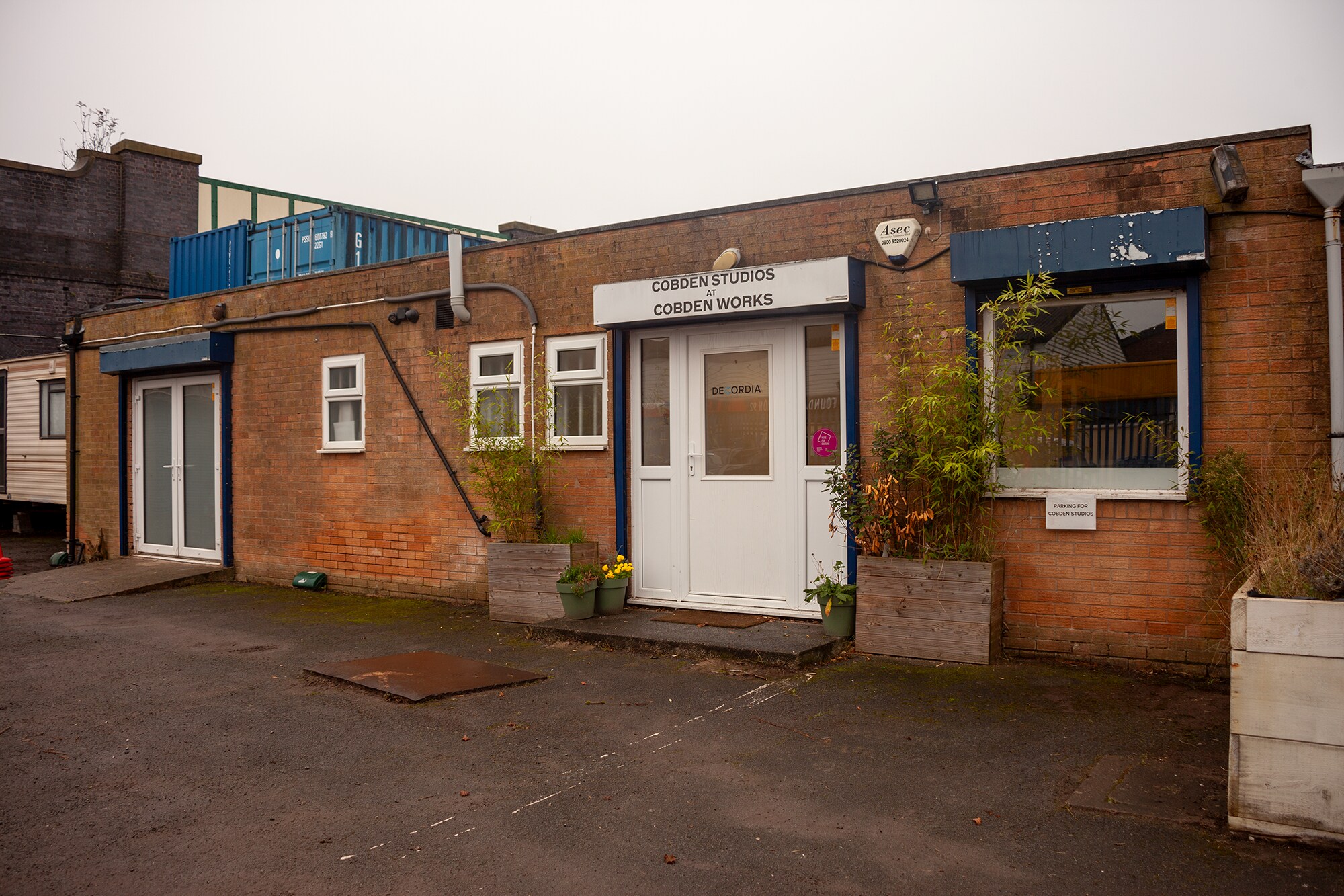 37-41 Cobden St, Salford for sale Primary Photo- Image 1 of 1