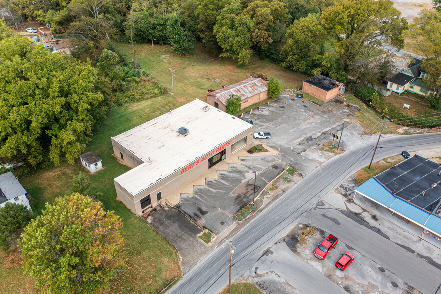 100 Hopkinsville St, Russellville, KY for sale - Building Photo - Image 3 of 46