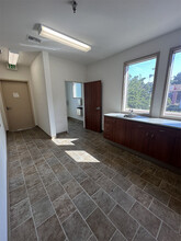 605 E Alvarado St, Fallbrook, CA for rent Interior Photo- Image 2 of 6