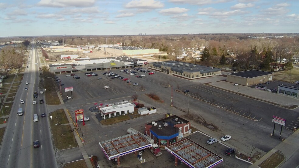 27260-27350 Plymouth Rd, Redford, MI for sale - Primary Photo - Image 1 of 1