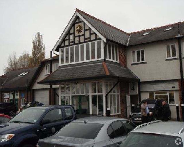 New Hythe Ln, Aylesford to rent Building Photo- Image 1 of 6