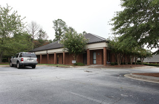 1364 Wellbrook Cir NE, Conyers GA - Commercial Property