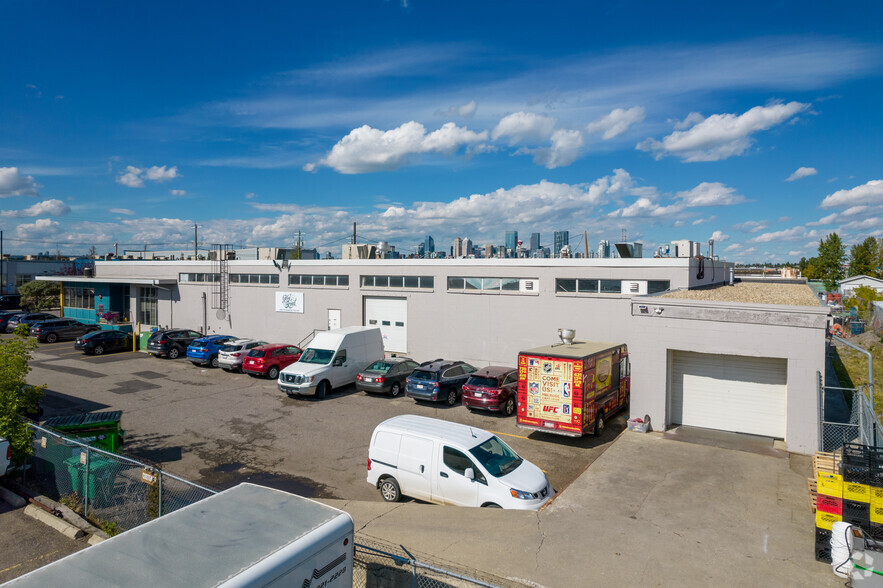 4020 7th St SE, Calgary, AB for rent - Building Photo - Image 3 of 4