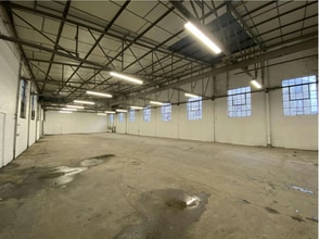 157 Curle St, Glasgow to rent Interior Photo- Image 2 of 3