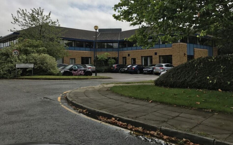 Port Way, Preston for sale - Primary Photo - Image 1 of 1