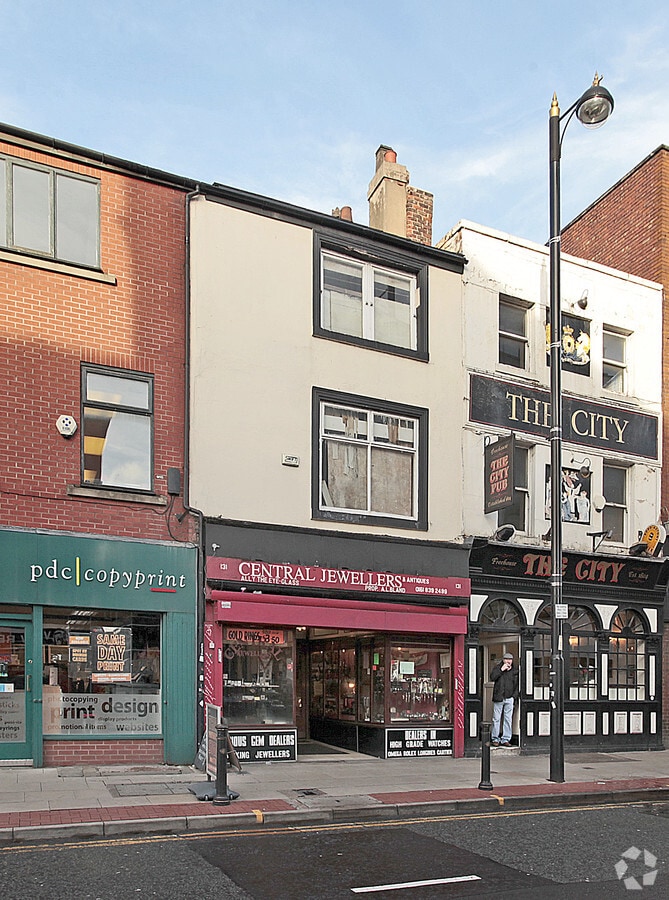 131 Oldham St, Manchester, M4 1LN UK