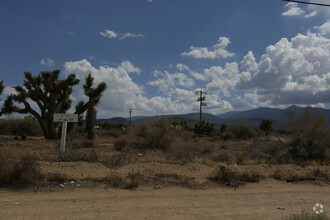 Phelan Rd, Phelan, CA for sale Primary Photo- Image 1 of 1