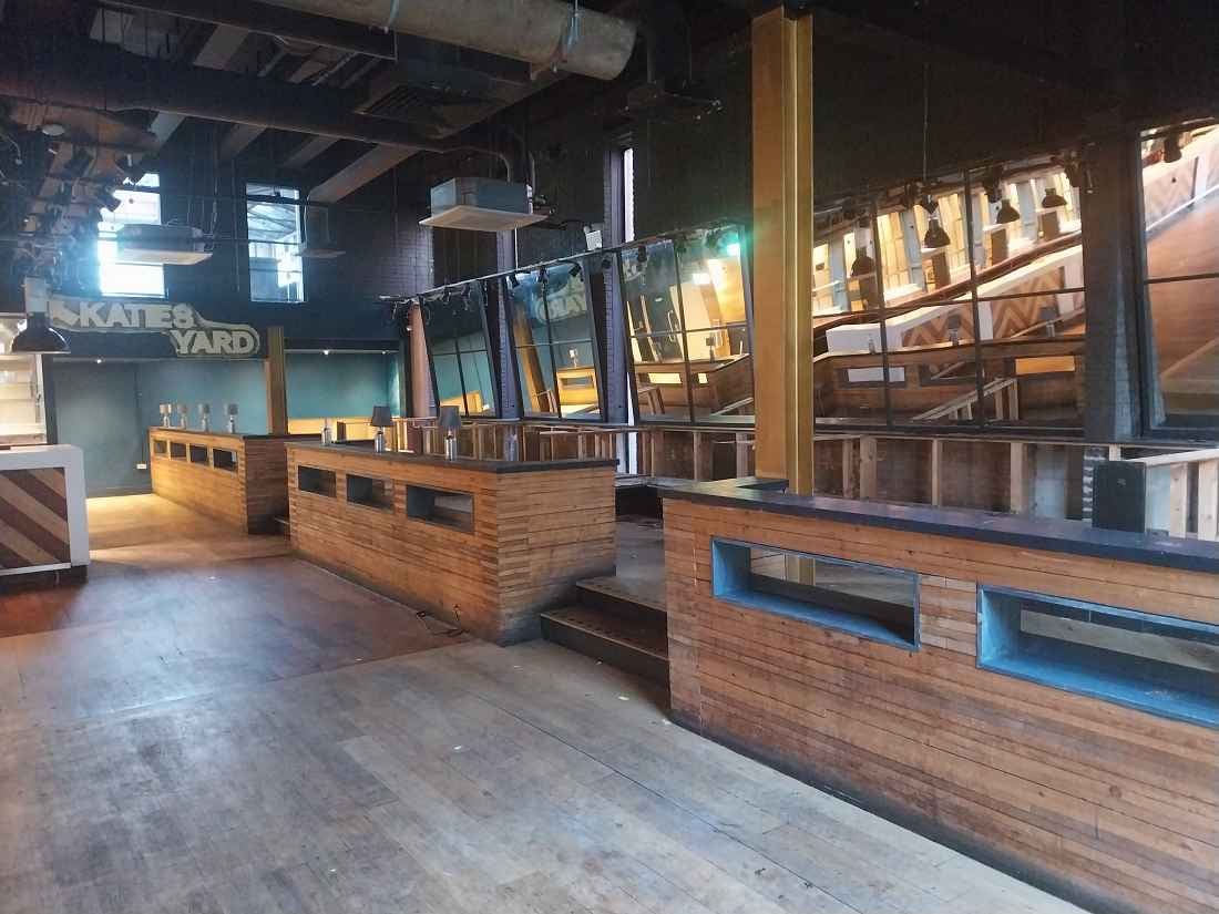 49 King St, Wigan to rent Interior Photo- Image 1 of 8