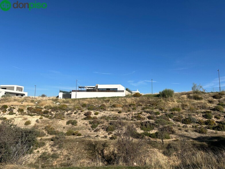 Rio, 68, La Zubia, Granada for sale - Primary Photo - Image 1 of 11