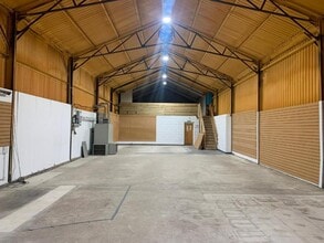 Bury Ln, Epping to rent Interior Photo- Image 2 of 5