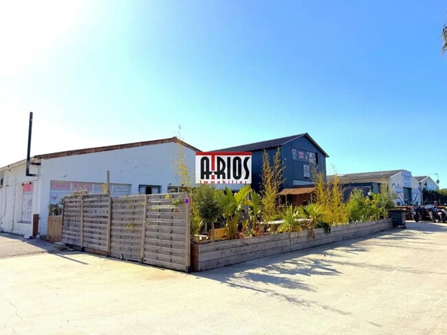 Vente Commerce 235 m²