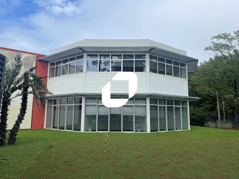 Office in Gradignan to rent - Building Photo - Image 1 of 7