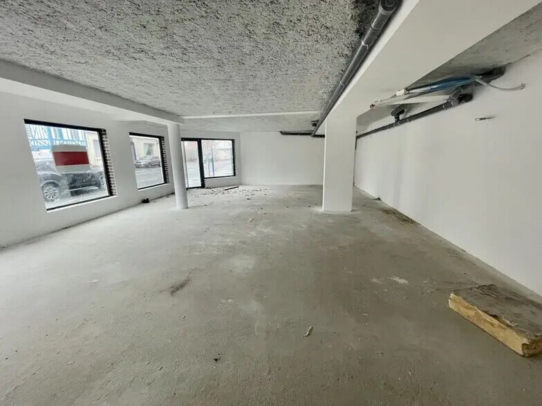 Retail in Déville-lès-Rouen for sale - Interior Photo - Image 3 of 10