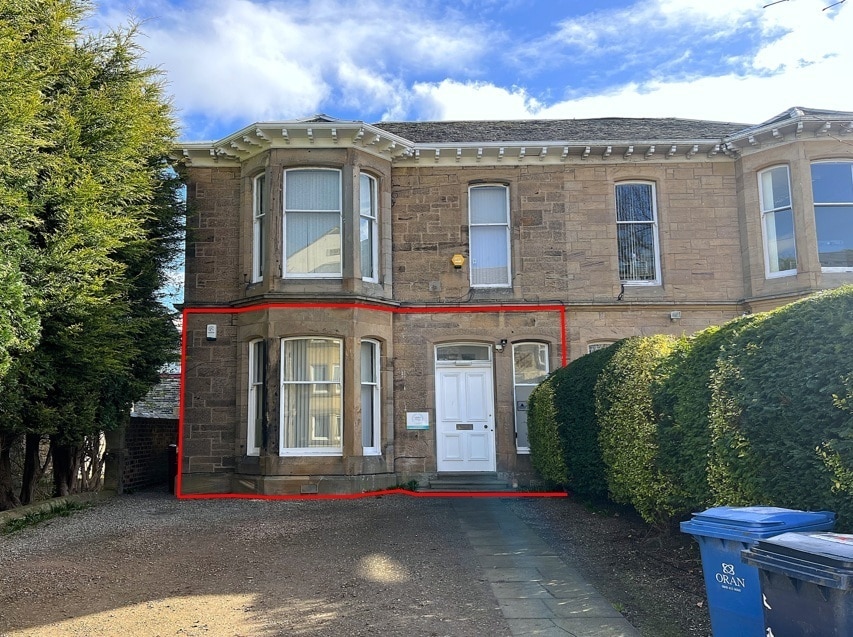 23 Wellside Pl, Falkirk to rent Building Photo- Image 1 of 13