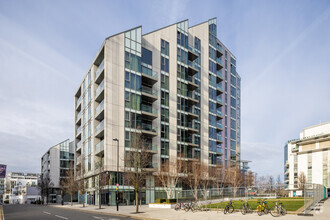 3 Eastfields, London for rent Building Photo- Image 1 of 11