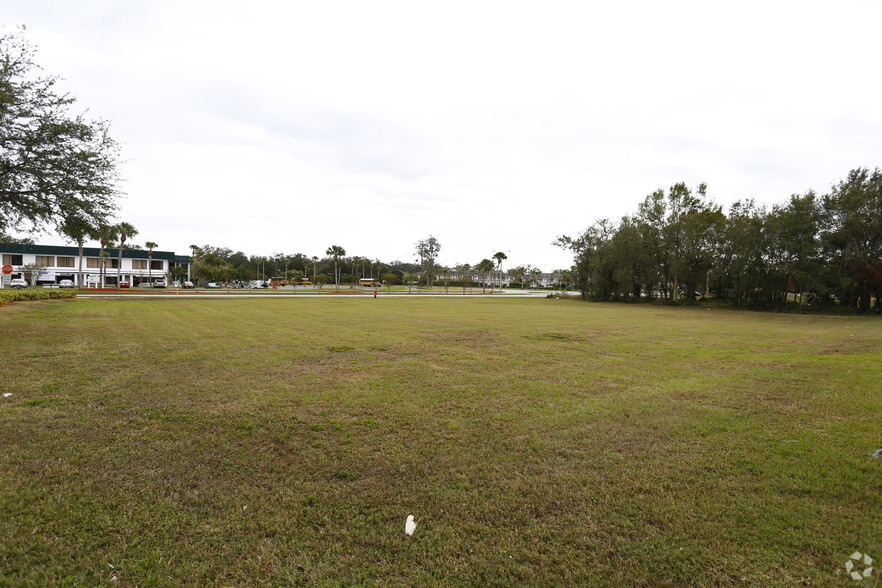 2040 Shepherd Rd, Mulberry, FL for rent - Building Photo - Image 1 of 3