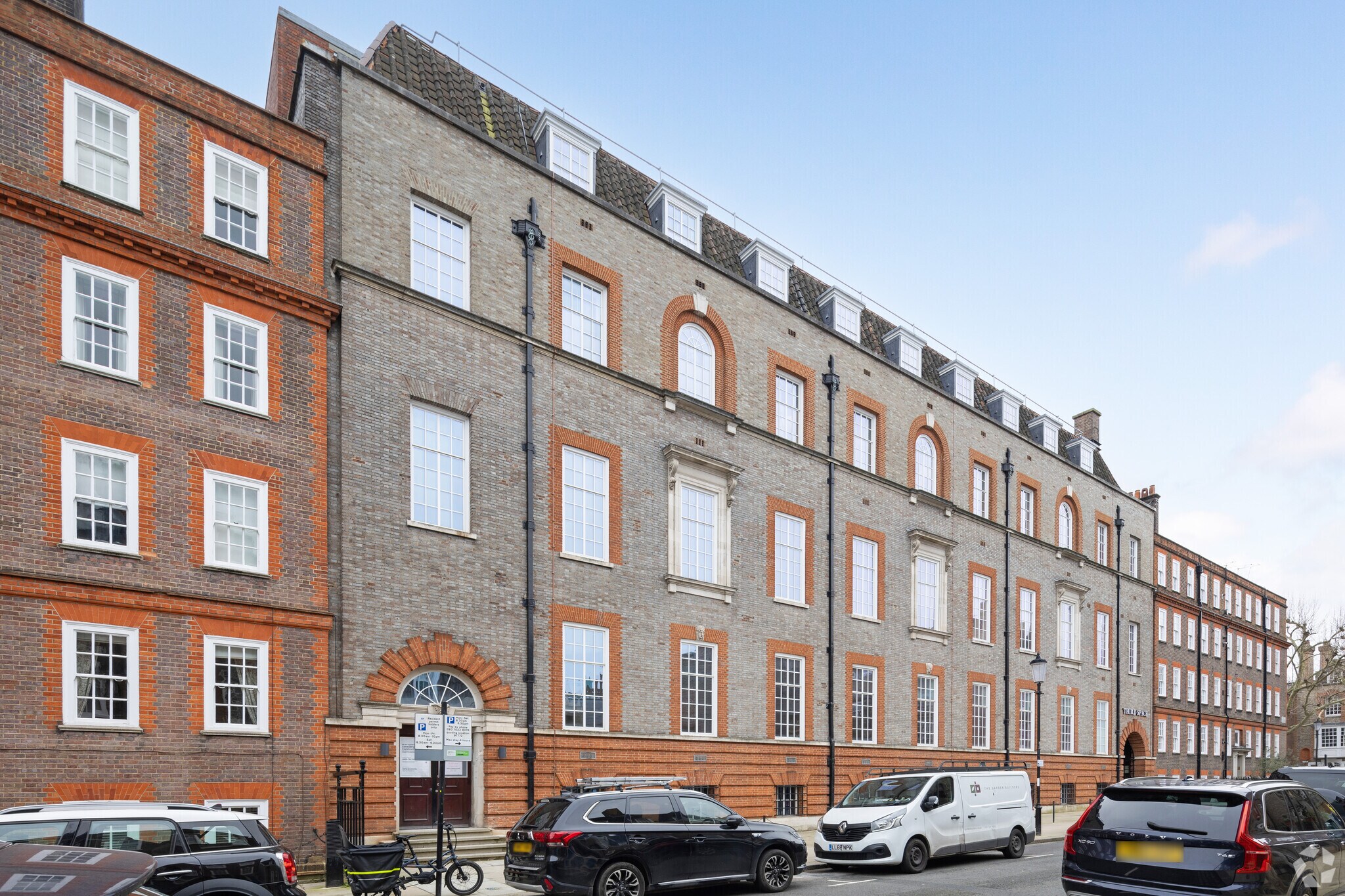 19 Mallord St, London for sale Primary Photo- Image 1 of 1