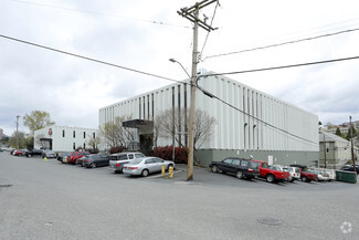 More details for 900 Poplar Pl S, Seattle, WA - Industrial for Rent