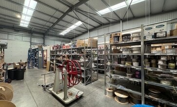 Battista Rd, Stretton to rent Interior Photo- Image 2 of 4