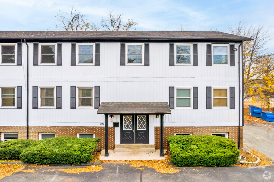 2972-2976 Penwick Ln, Dunkirk, MD for rent - Building Photo - Image 3 of 6