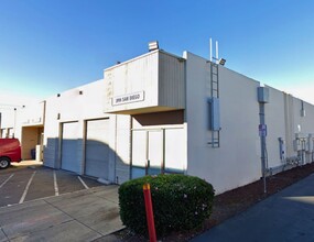 7914-7924 Ronson Rd, San Diego, CA for rent Building Photo- Image 1 of 2