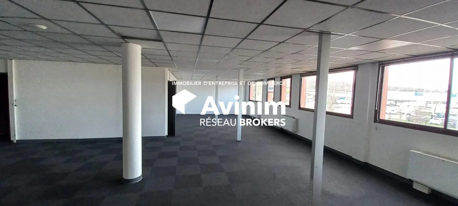 Office in Colomiers to rent Interior Photo- Image 1 of 12