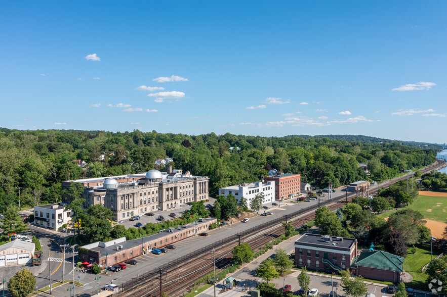 50 S Buckhout St, Irvington, NY for rent - Aerial - Image 2 of 14