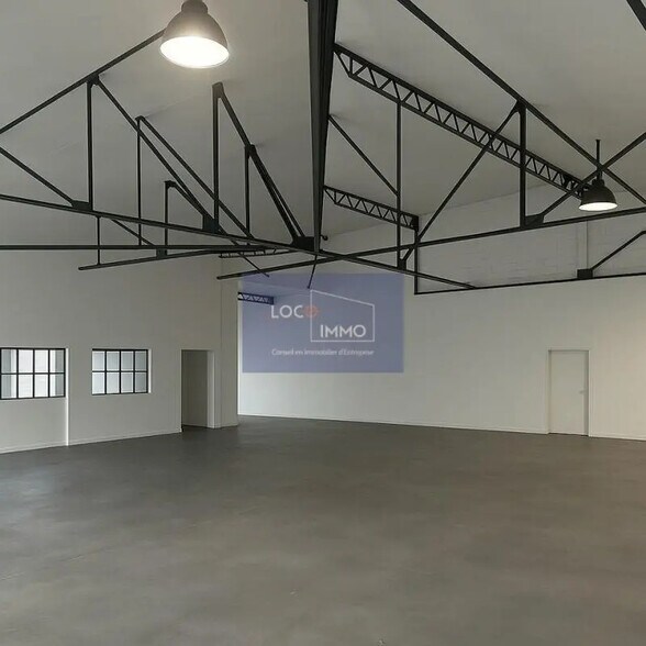 Retail in Bordeaux for sale - Interior Photo - Image 3 of 7