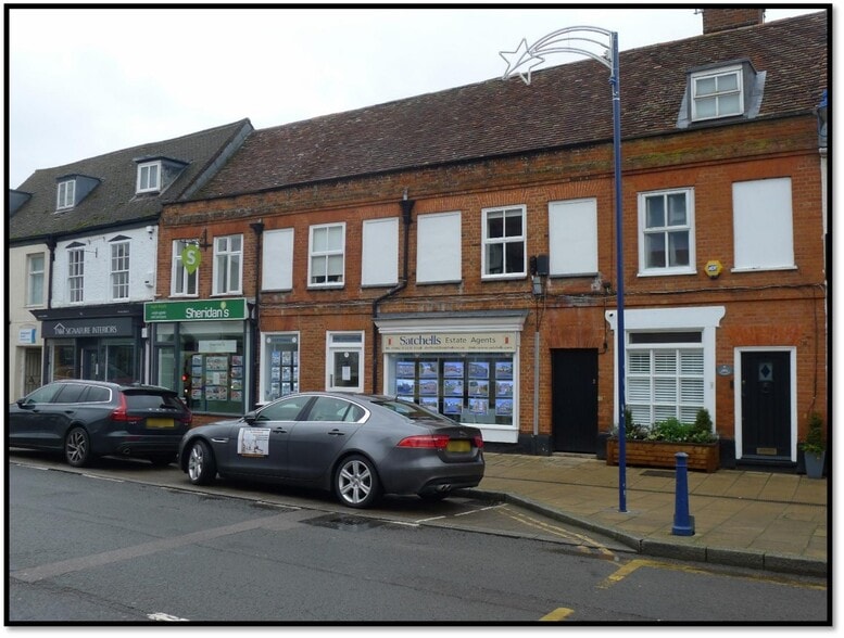 18-20 High St, Shefford to rent - Primary Photo - Image 1 of 3