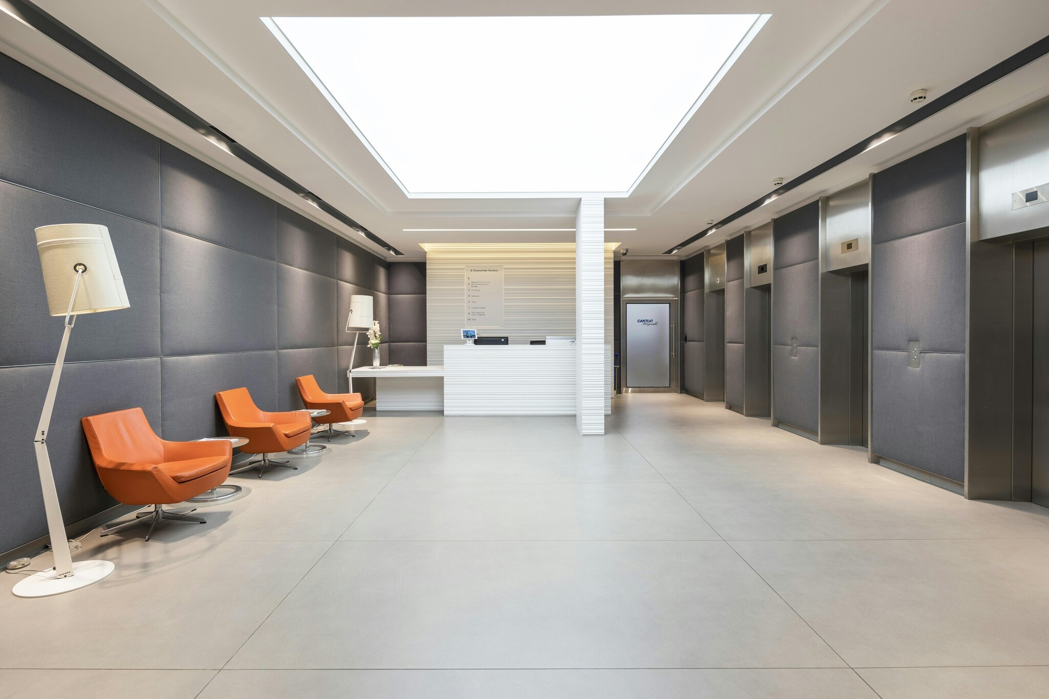 6 Chesterfield Gdns, London to rent Primary Photo- Image 1 of 4