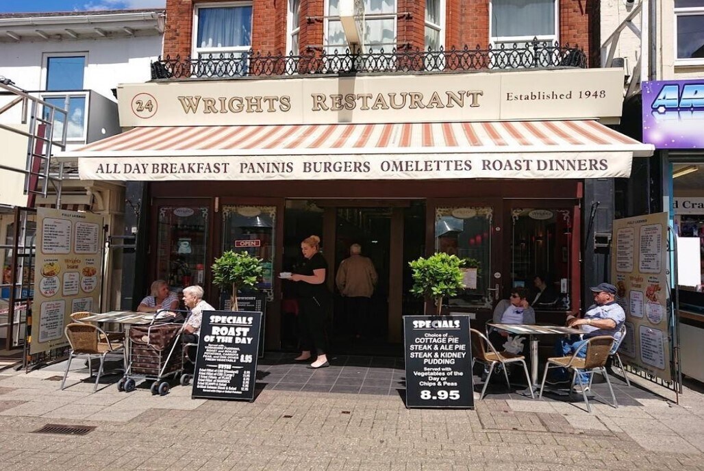 24 Regent Rd, Great Yarmouth for sale Primary Photo- Image 1 of 1