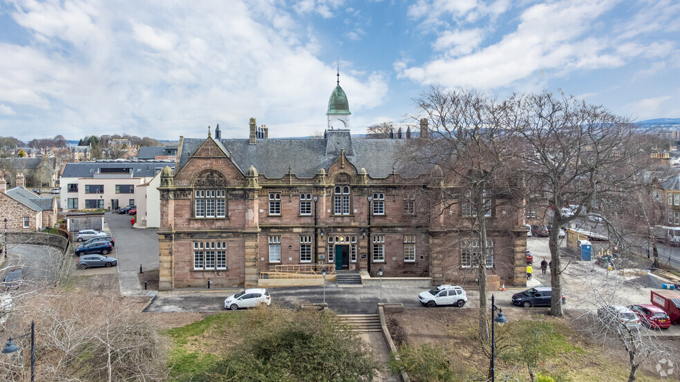 Stephens St, Inverness for rent - Building Photo - Image 2 of 36