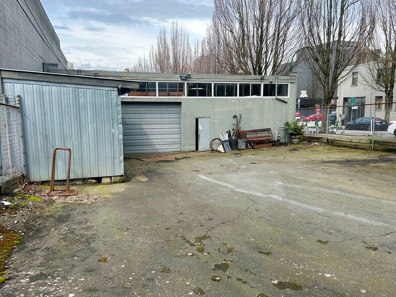 12 W 5th Ave, Vancouver, BC to rent - Building Photo - Image 2 of 6