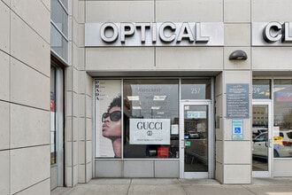 229-265 Beach 20Th St, Far Rockaway, NY to rent Interior Photo- Image 1 of 4