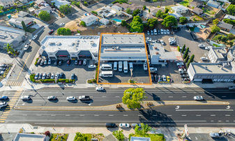 Retail/Flex with Warehouse - Commercial Property