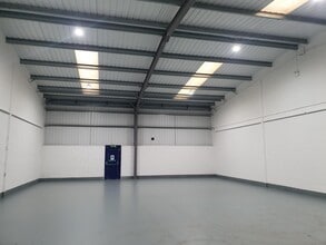 Dewsbury Rd, Stoke On Trent to rent Interior Photo- Image 1 of 2