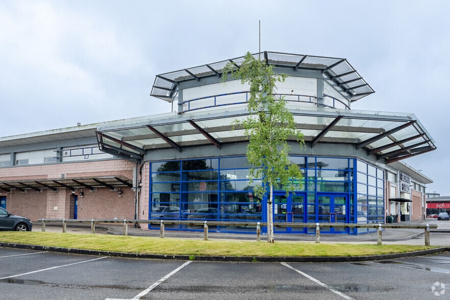 Etruria Rd, Stoke On Trent to rent - Primary Photo - Image 2 of 5