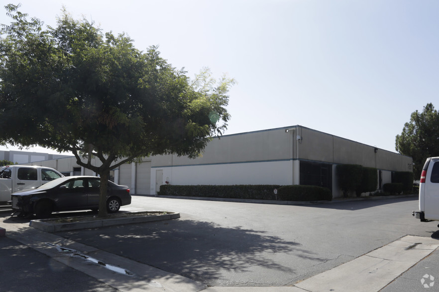 750 E Central Ave, San Bernardino, CA for rent - Building Photo - Image 3 of 9