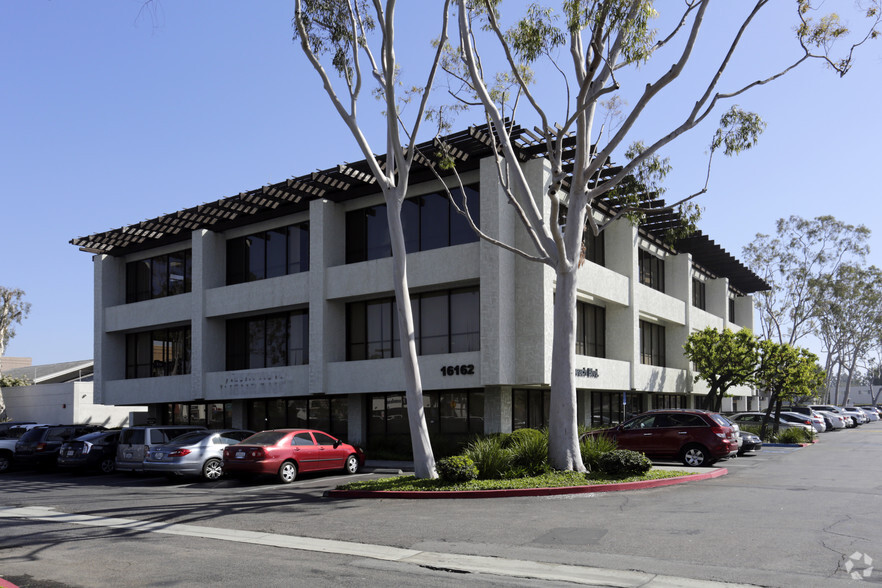 16162 Beach Blvd, Huntington Beach, CA for sale - Primary Photo - Image 1 of 1