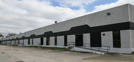 15534 W Hardy Rd, Houston, TX for rent Building Photo- Image 1 of 3