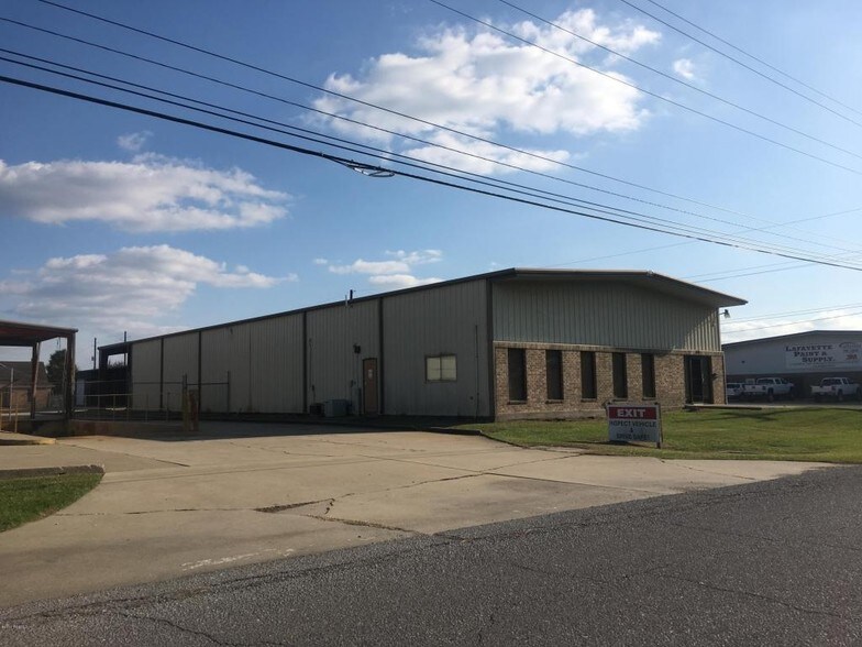 141 Boyce St, Broussard 70518 UK