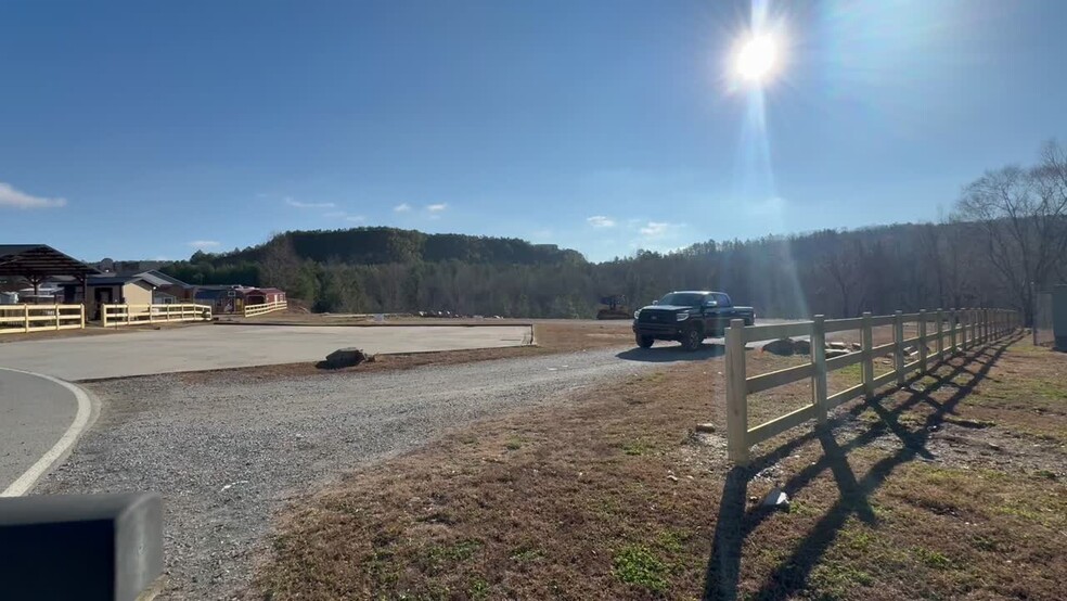 227 Highland Crossing South Xing, East Ellijay, GA for sale - Commercial Listing Video - Image 1 of 1